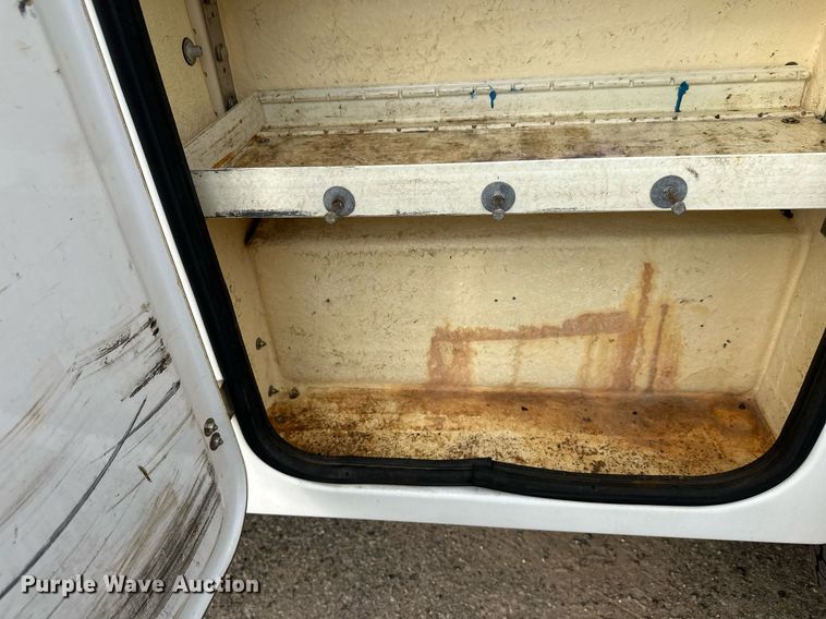 image for item EL0019 2014 Ford F350 utility bed pickup truck