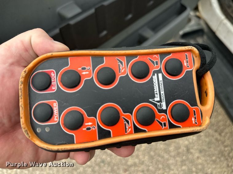 image for item EL0019 2014 Ford F350 utility bed pickup truck