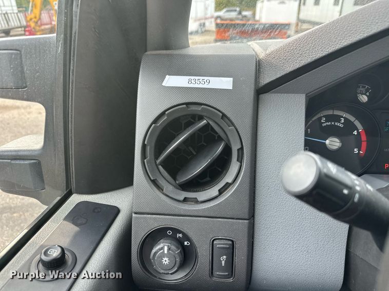 image for item EL0019 2014 Ford F350 utility bed pickup truck