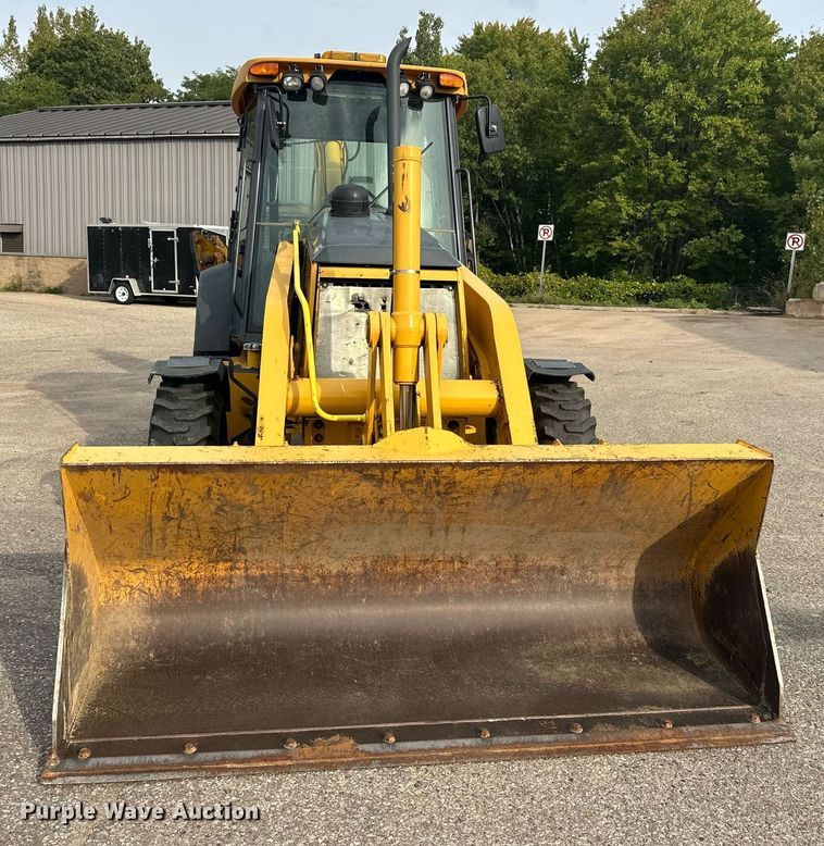 RETROEXCAVADORA 2006 JOHN DEERE 310SG