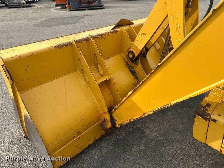 image for item EL0020 2006 John Deere 310SG backhoe