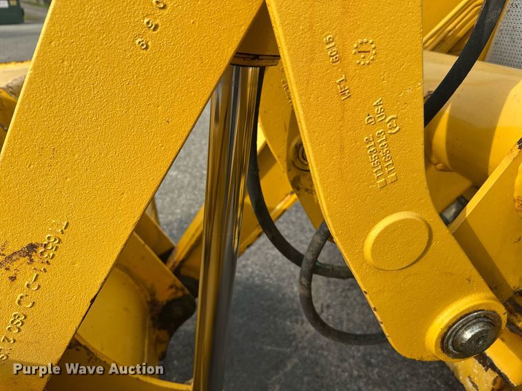 image for item EL0020 2006 John Deere 310SG backhoe