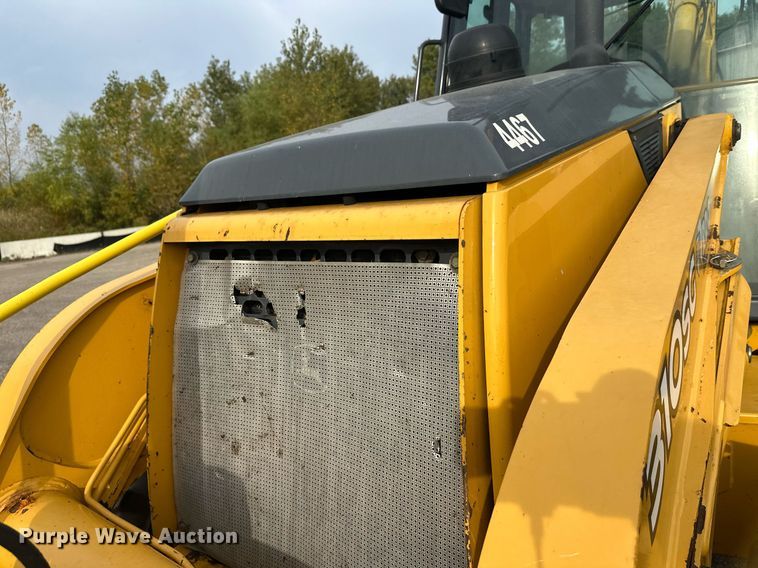 image for item EL0020 2006 John Deere 310SG backhoe