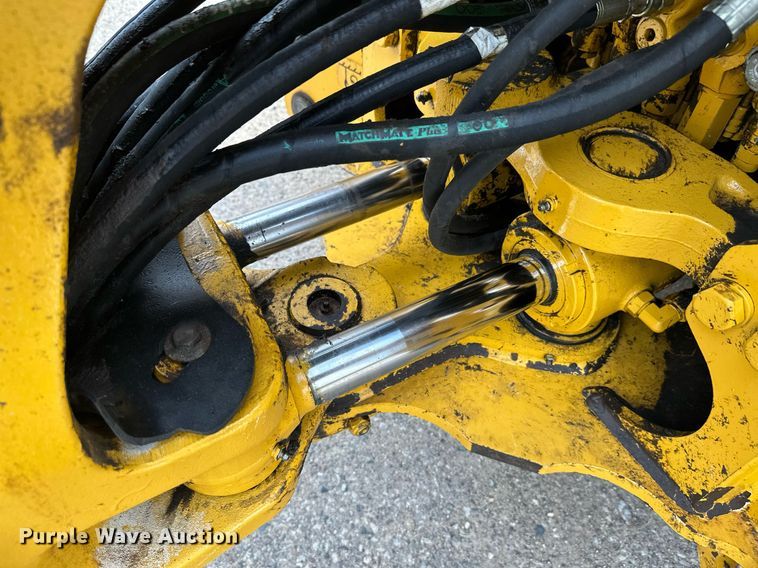 image for item EL0020 2006 John Deere 310SG backhoe