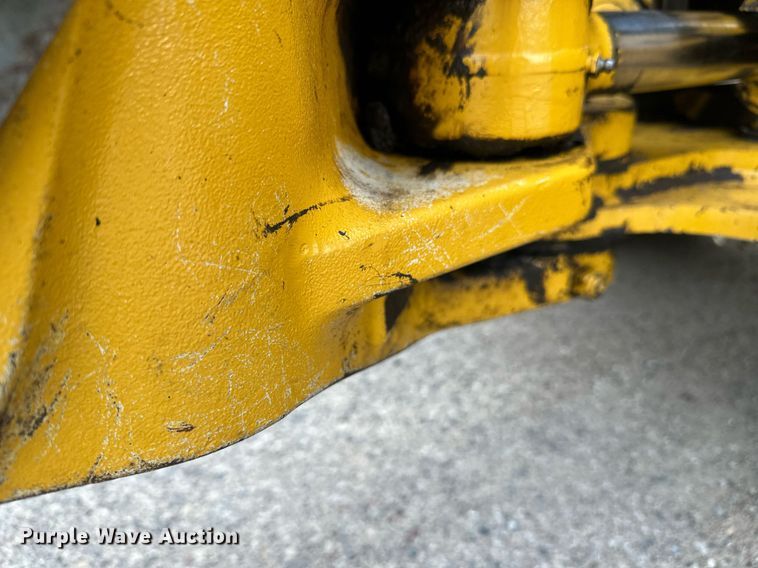 image for item EL0020 2006 John Deere 310SG backhoe