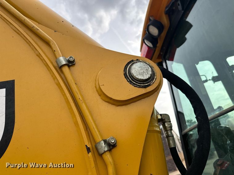 image for item EL0020 2006 John Deere 310SG backhoe