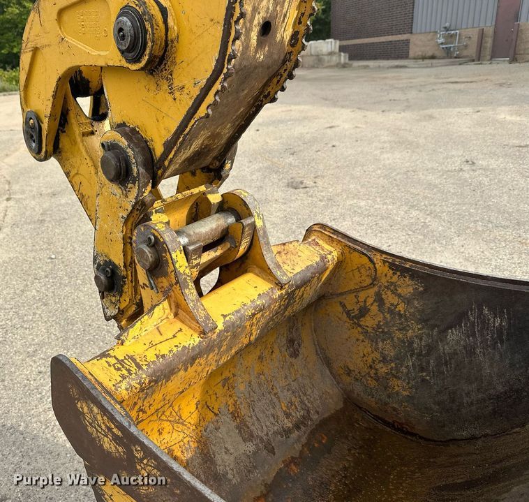 image for item EL0020 2006 John Deere 310SG backhoe