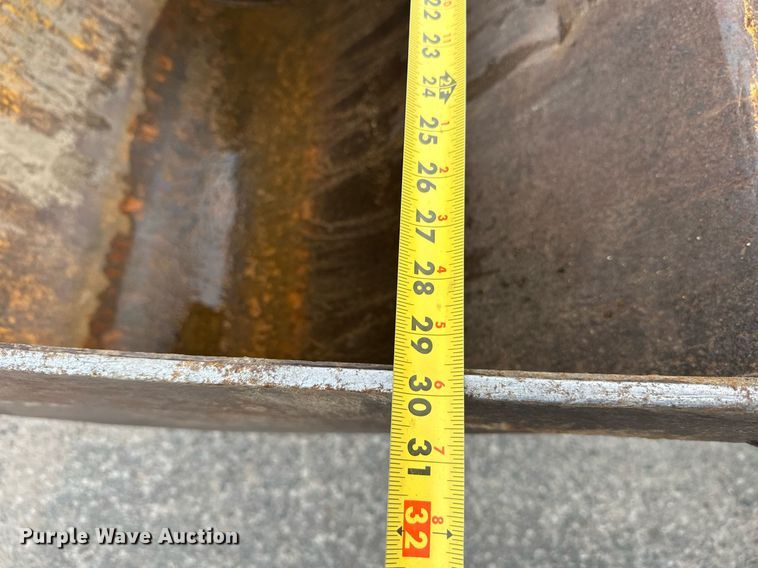 image for item EL0020 2006 John Deere 310SG backhoe