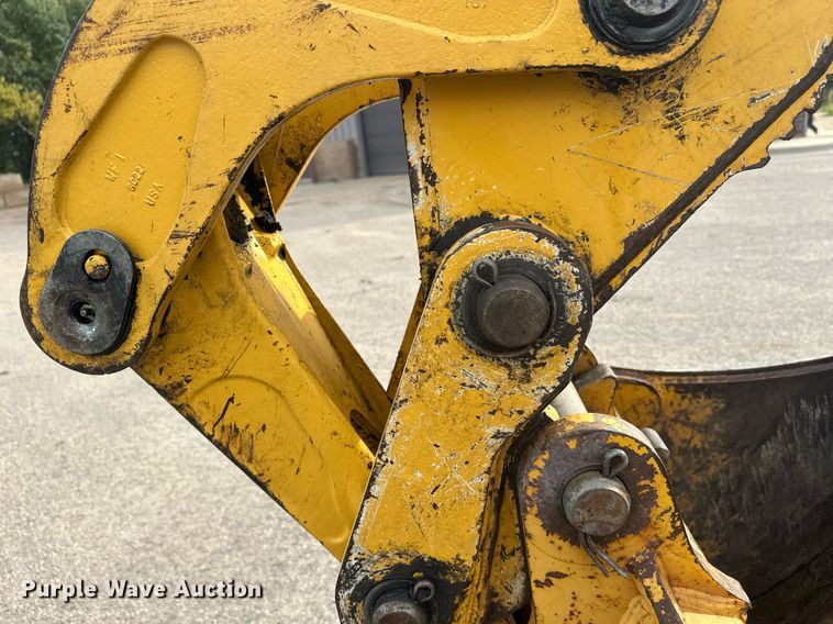 image for item EL0020 2006 John Deere 310SG backhoe