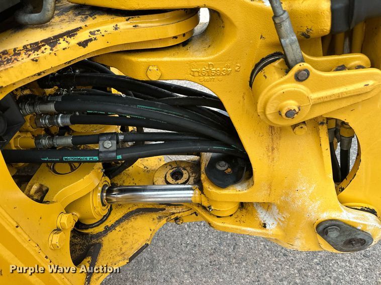 image for item EL0020 2006 John Deere 310SG backhoe