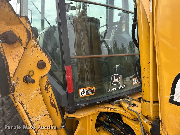 image for item EL0020 2006 John Deere 310SG backhoe