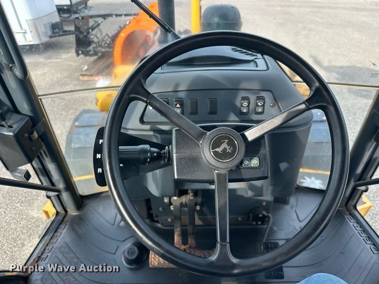 image for item EL0020 2006 John Deere 310SG backhoe