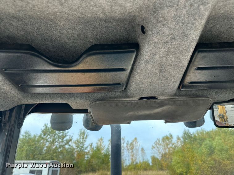 image for item EL0020 2006 John Deere 310SG backhoe