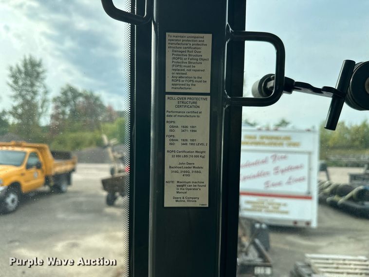 image for item EL0020 2006 John Deere 310SG backhoe