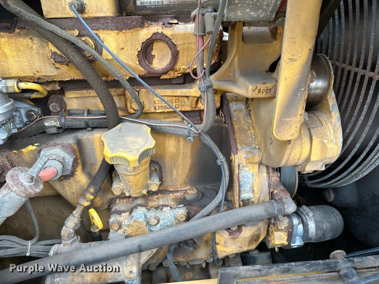 image for item EL0020 2006 John Deere 310SG backhoe