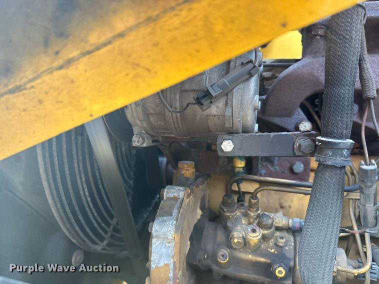 image for item EL0020 2006 John Deere 310SG backhoe