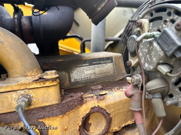 image for item EL0020 2006 John Deere 310SG backhoe