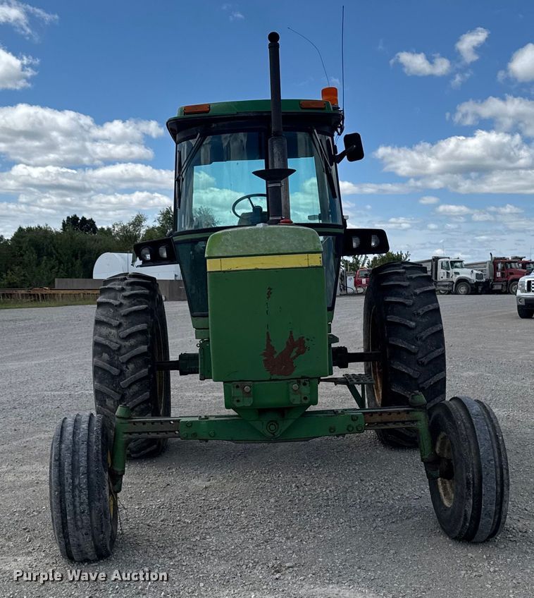 image for item EM2324 1978 John Deere 4240 tractor