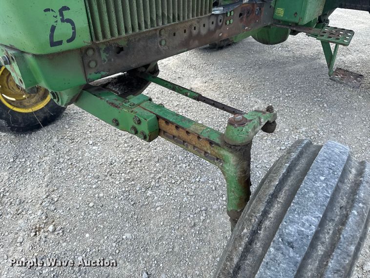 image for item EM2324 1978 John Deere 4240 tractor