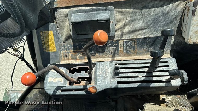 image for item EM2324 1978 John Deere 4240 tractor