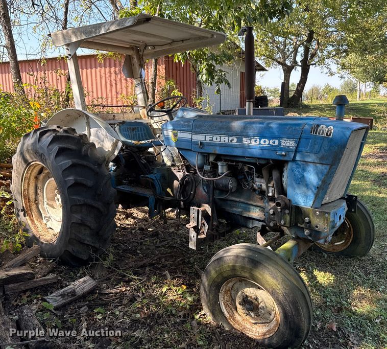 image for item EM2362 Ford 5000 tractor
