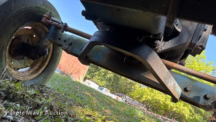 image for item EM2362 Ford 5000 tractor