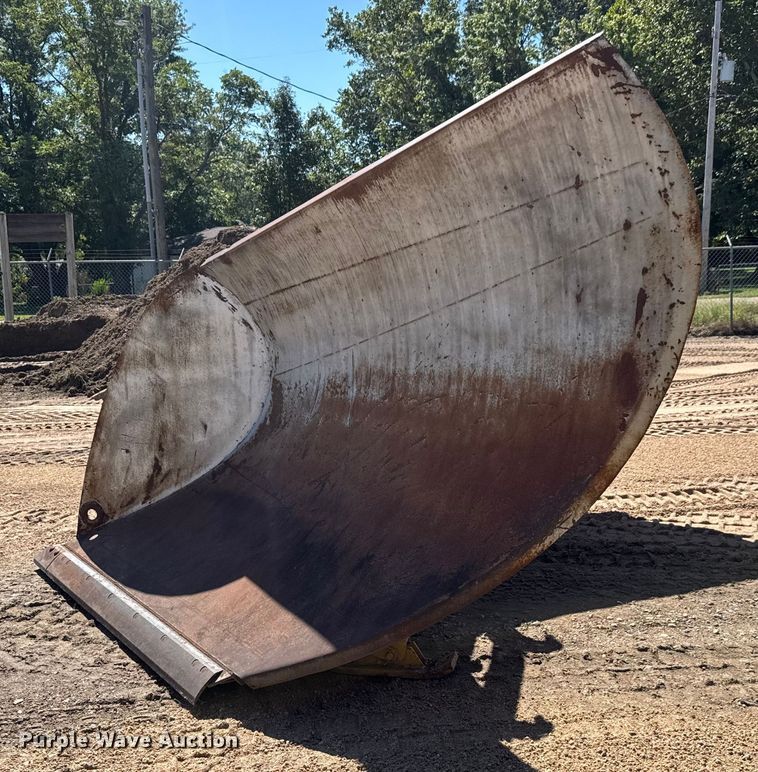 image for item EM8178 1981 Falls V90 Snow plow