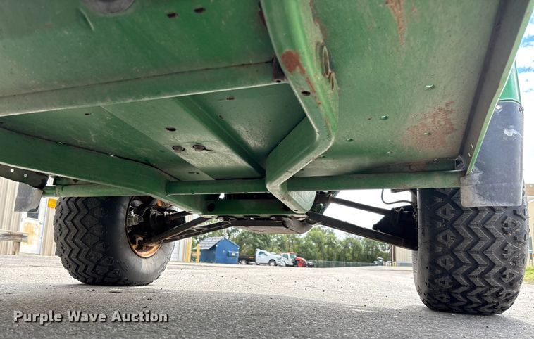 image for item EM8201 2005 John Deere Gator HPX utility vehicle