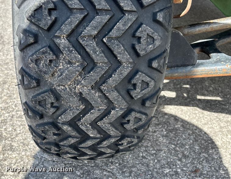 image for item EM8201 2005 John Deere Gator HPX utility vehicle