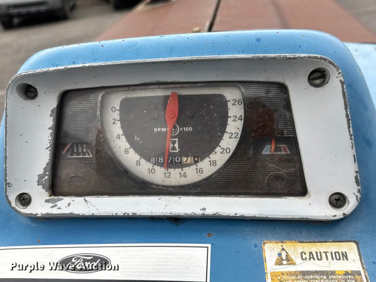 image for item EM8203 1975 Ford 3600 tractor