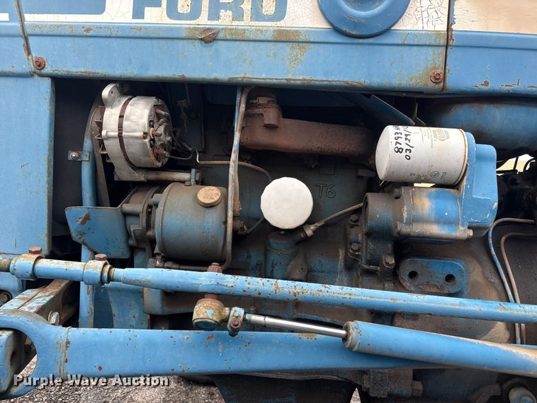 image for item EM8203 1975 Ford 3600 tractor