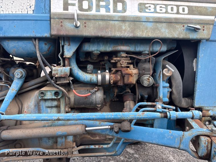 image for item EM8203 1975 Ford 3600 tractor