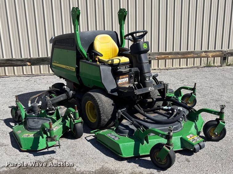 image for item EM8204 2016 John Deere 1600 Turbo Series II lawn mower