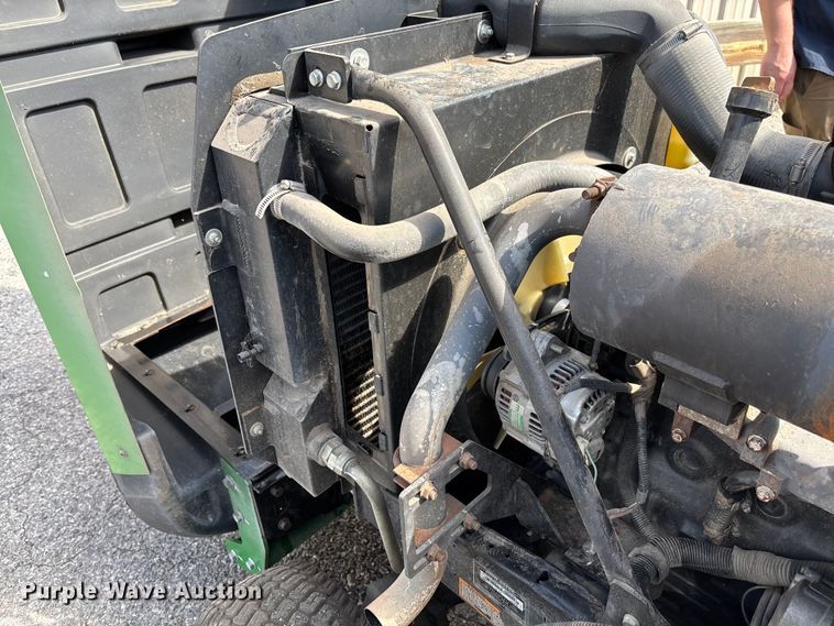 image for item EM8204 2016 John Deere 1600 Turbo Series II lawn mower