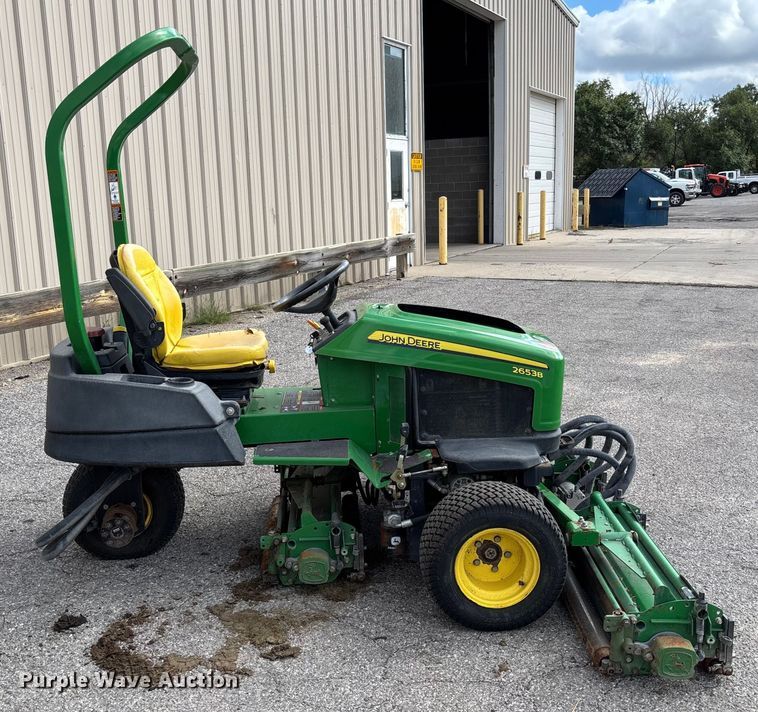 image for item EM8205 2009 John Deere 2653B reel mower