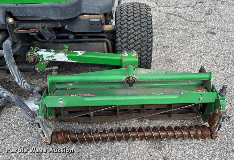 image for item EM8205 2009 John Deere 2653B reel mower