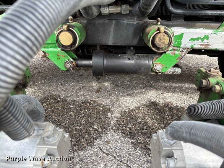 image for item EM8205 2009 John Deere 2653B reel mower