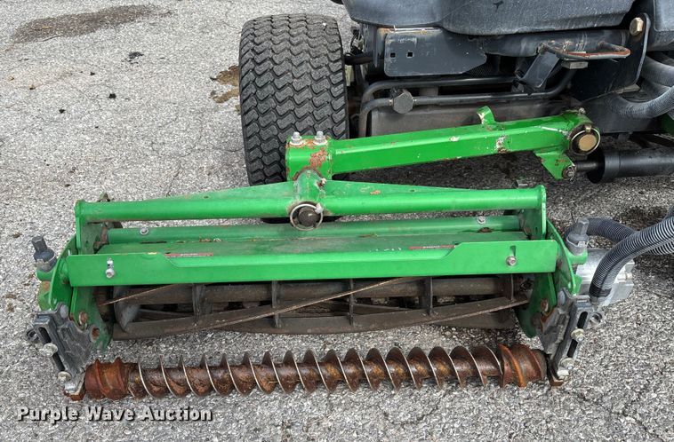 image for item EM8205 2009 John Deere 2653B reel mower