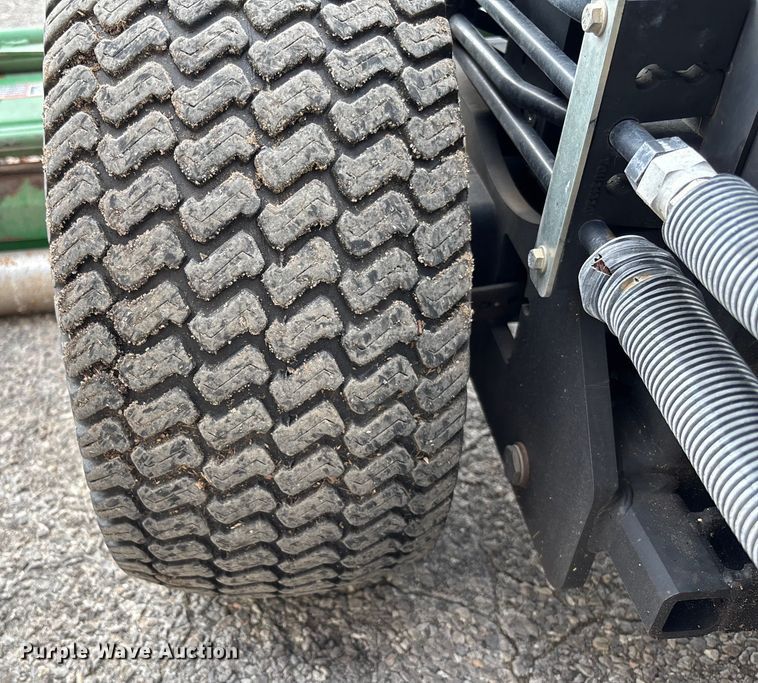 image for item EM8205 2009 John Deere 2653B reel mower