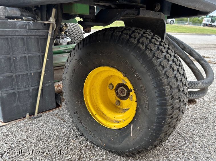 image for item EM8205 2009 John Deere 2653B reel mower