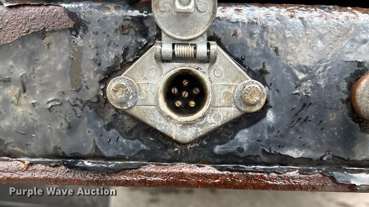 image for item EM8206 2016 Ford F550 Super Duty XL bucket truck