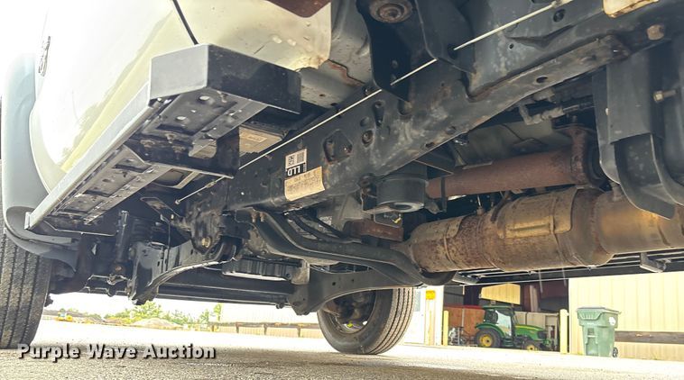 image for item EM8206 2016 Ford F550 Super Duty XL bucket truck