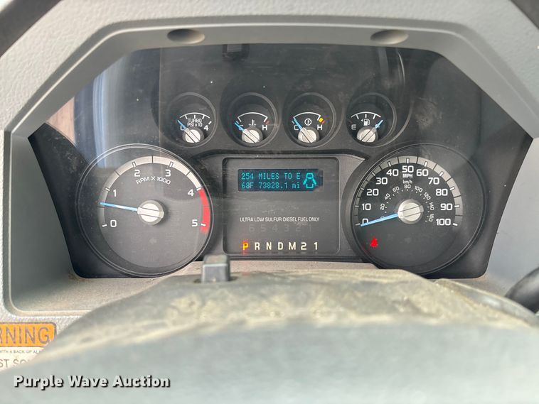 image for item EM8206 2016 Ford F550 Super Duty XL bucket truck