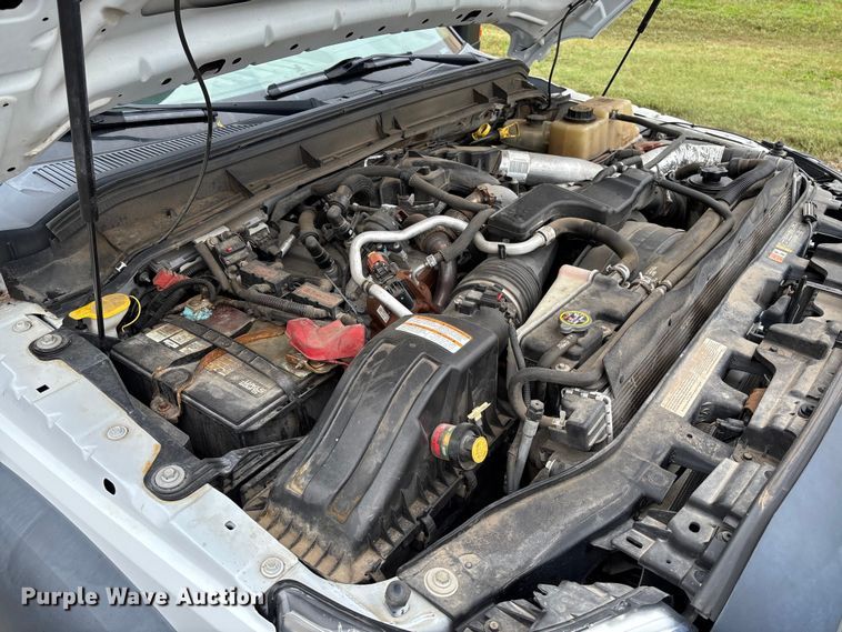 image for item EM8206 2016 Ford F550 Super Duty XL bucket truck