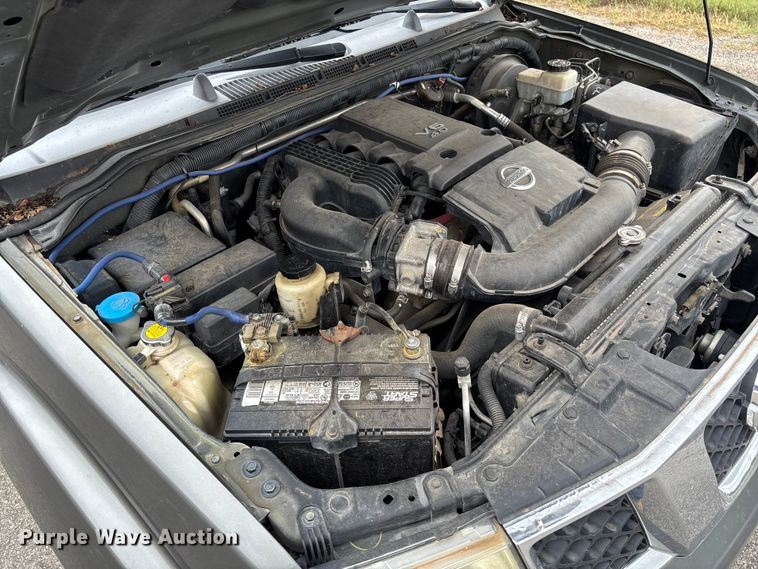 image for item EM8210 2005 Nissan Pathfinder SUV