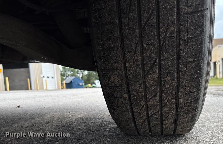 image for item EM8210 2005 Nissan Pathfinder SUV