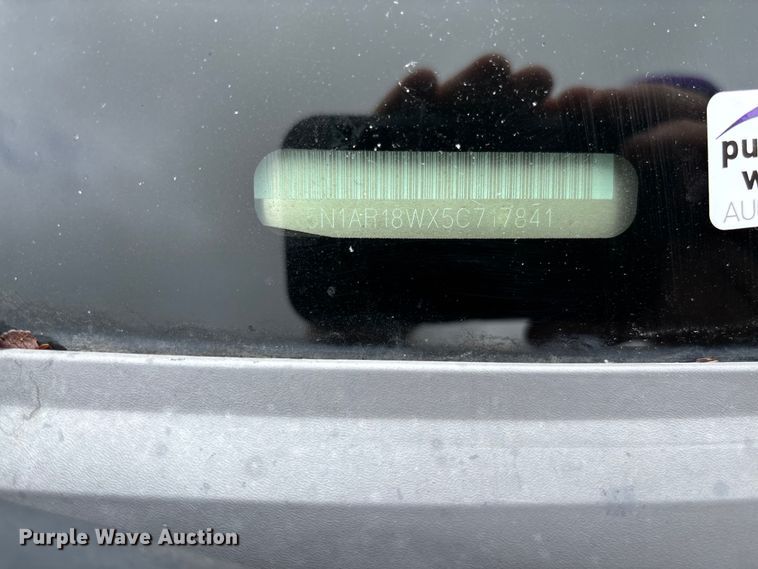 image for item EM8210 2005 Nissan Pathfinder SUV