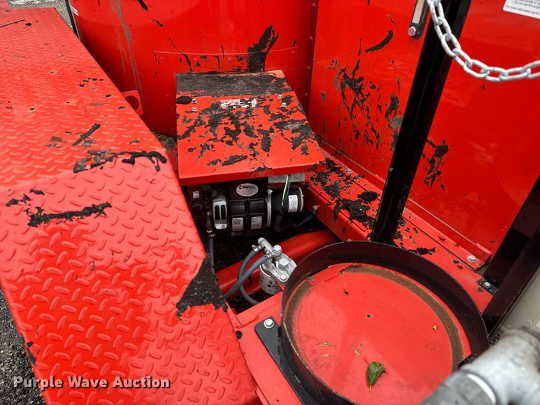 image for item EM8212 2020 Crafco Super Shot 125D melter applicator