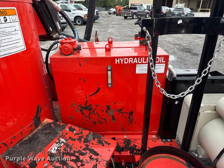 image for item EM8212 2020 Crafco Super Shot 125D melter applicator