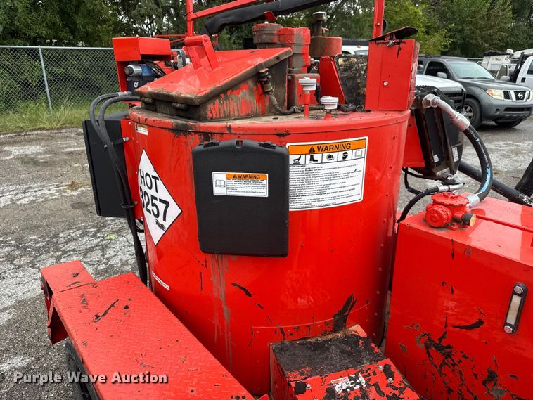 image for item EM8212 2020 Crafco Super Shot 125D melter applicator